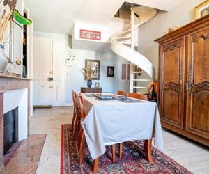 Apartment Place de la Bilange Saumur France