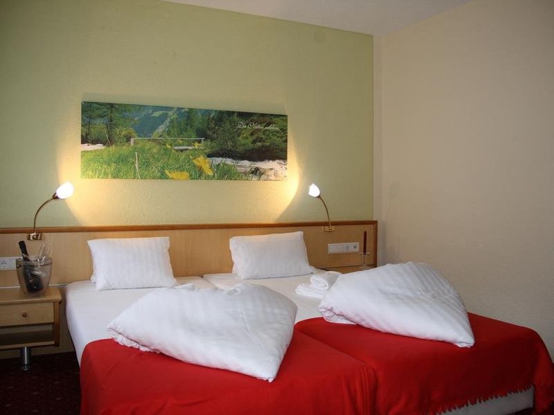 Hotel Photo 3