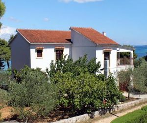Apartments by the sea Tkon (Pasman) - 698 Tkon Croatia