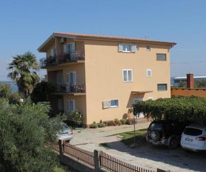 Apartments by the sea Kraj (Pasman) - 333 Tkon Croatia