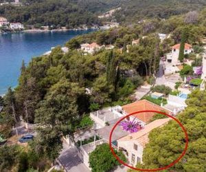 Apartments by the sea Sumartin (Brac) - 758 Sumartin Croatia