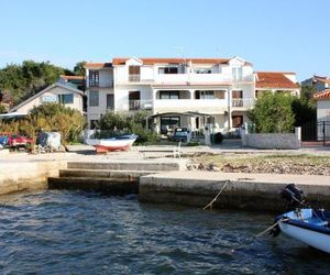 Apartments by the sea Brodarica (Sibenik) - 4217 Sibenik Croatia