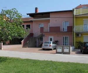 Apartments with a parking space Zambratija (Umag) - 2533 Zambratija Croatia