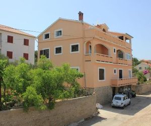 Apartment Sali 8121a Sali Croatia