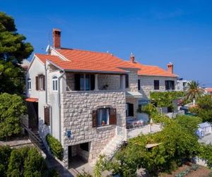 Apartments by the sea Postira (Brac) - 6053 Postira Croatia