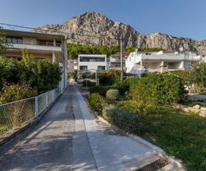Apartments with a parking space Omis - 2745 Omis Croatia