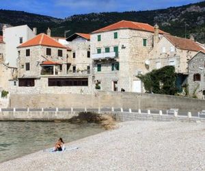 Apartments and rooms by the sea Komiza (Vis) - 8910 Comisa Croatia