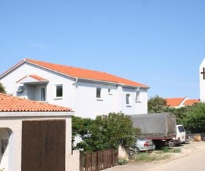 Apartment Mandre 6405e Kolan Croatia