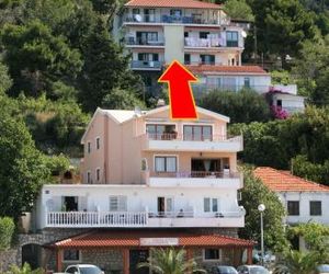 Apartments by the sea Zivogosce - Porat (Makarska) - 4878 Igrane Croatia