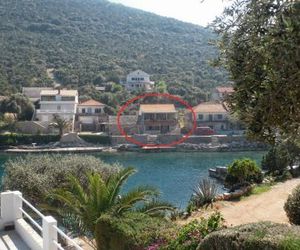 Apartments by the sea Cove Zarace (Gdinj) (Hvar) - 4596 Gdinj Croatia