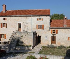 Holiday house with a swimming pool Stokovci (Central Istria - Sredisnja Istra) - 7277 Stokovci Croatia