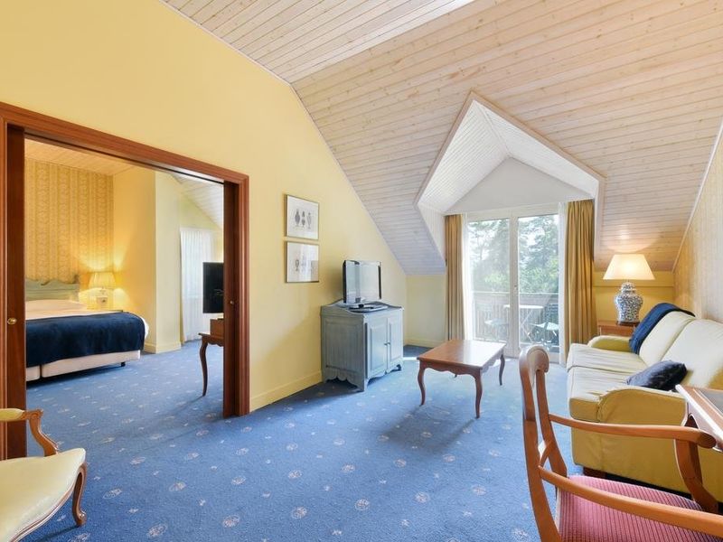 Hotel Photo 1