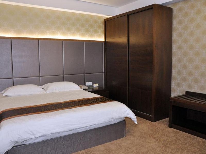 Hotel Photo 8