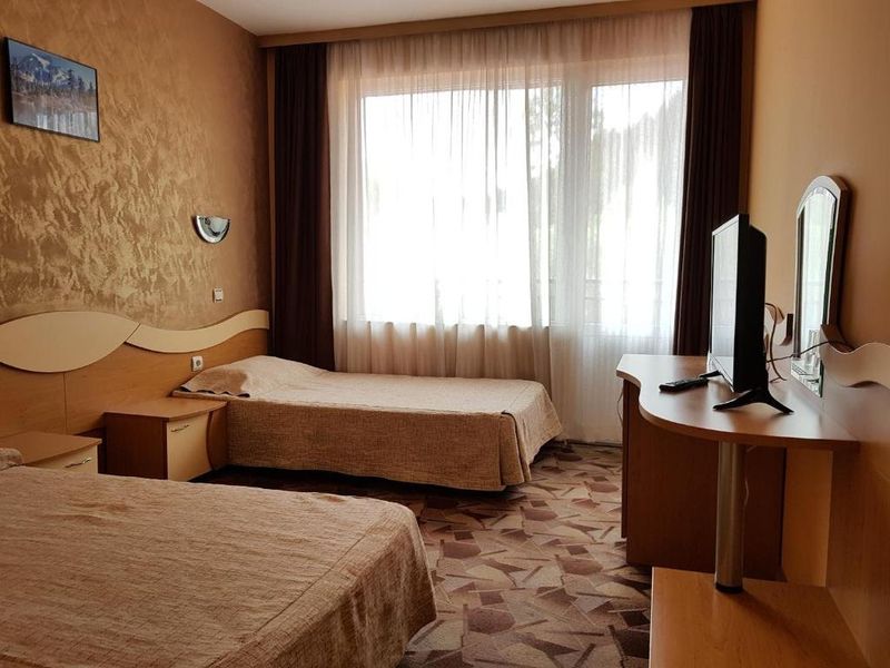 Hotel Photo 1