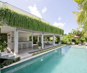 Villa Lulan Seminyak Indonesia