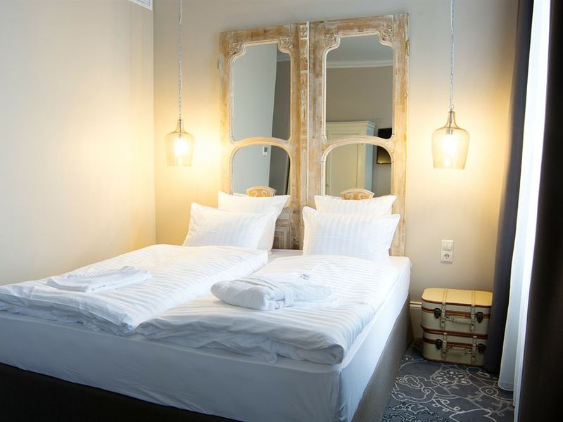 Hotel Photo 8