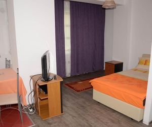 Apart La Cave Bucharest Romania