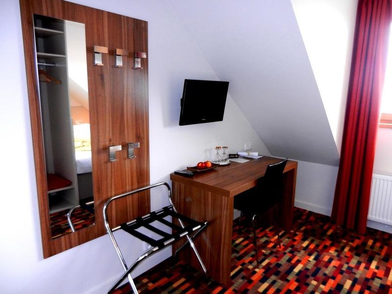Hotel Photo 12
