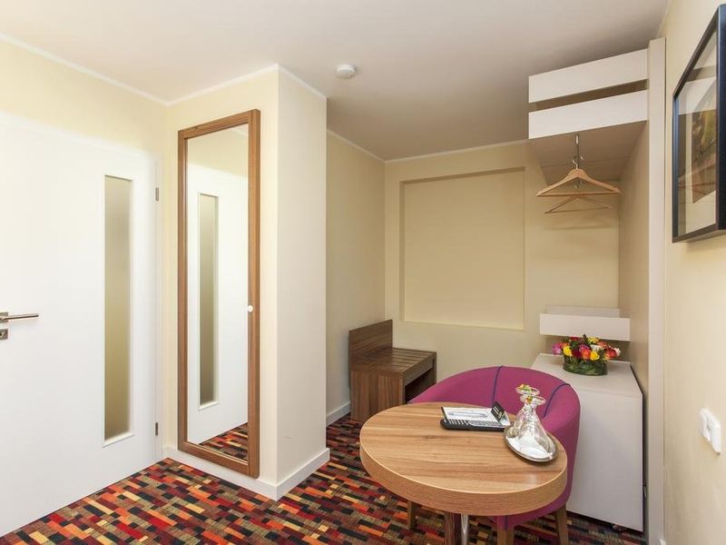 Hotel Photo 4