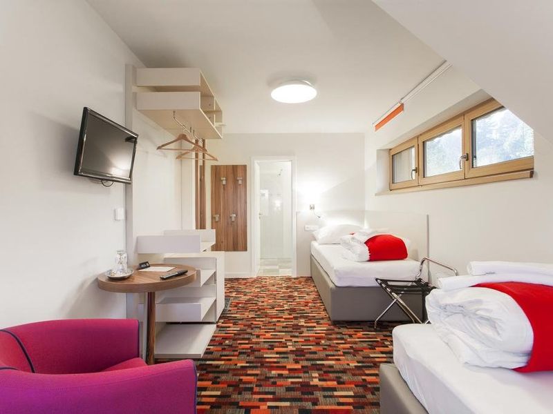 Hotel Photo 9