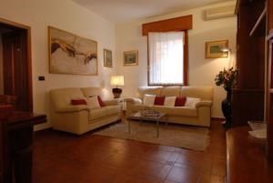 BERTINI HALLDIS APARTMENT Bologna Italy