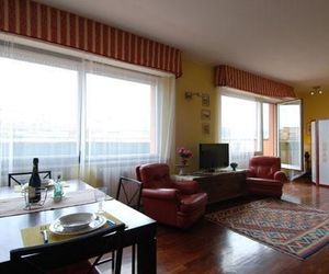 RIVA DI RENO HALLDIS APARTMENT Bologna Italy