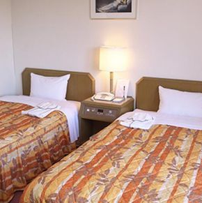 NearBy Hotel