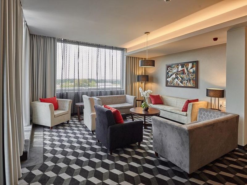 Hotel Photo 6