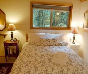 Holiday Home 04SL Cedar Cabin with Hot Tub! Glacier United States