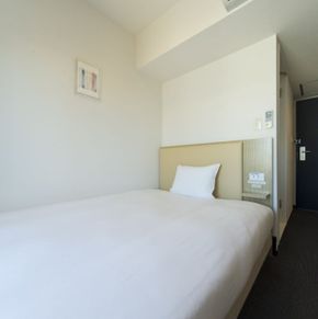 NearBy Hotel