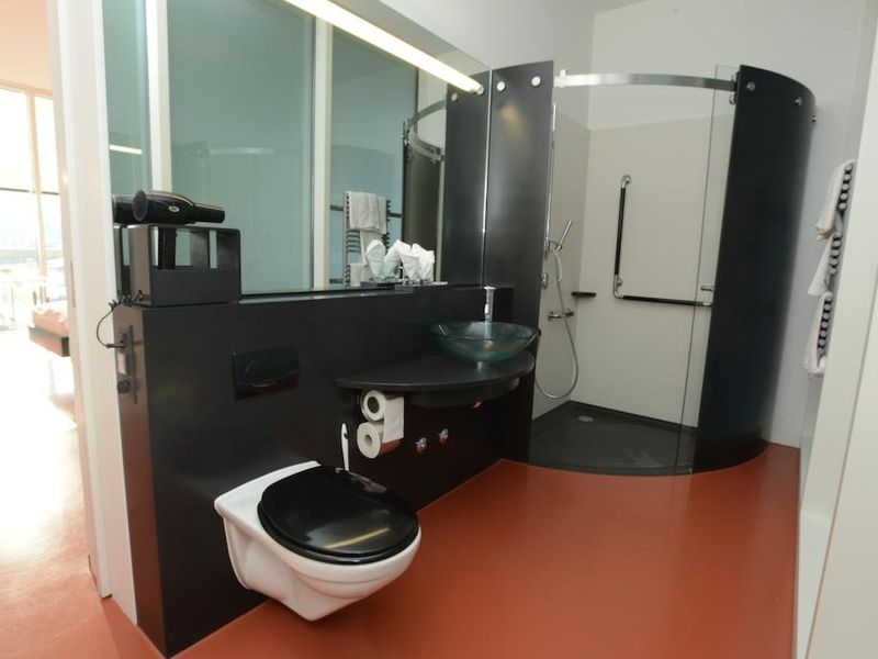Hotel Photo 9