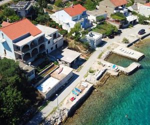 Apartments by the sea Kneza (Korcula) - 9166 Racisce Croatia