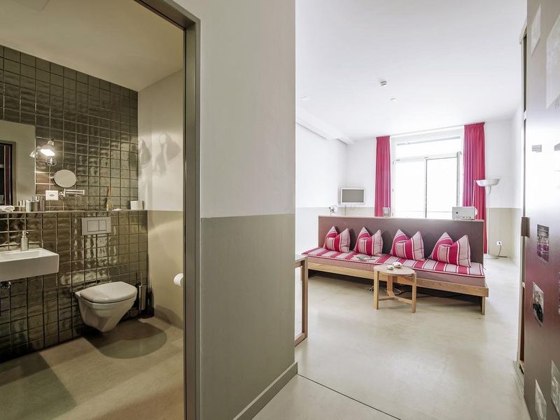 Hotel Photo 11