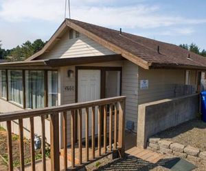 Lake Point Hideaway 3 Br home by RedAwning Lincoln City United States