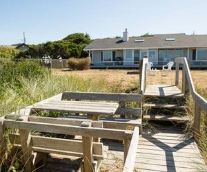Pacific Rest 3 Br home by RedAwning Waldport United States