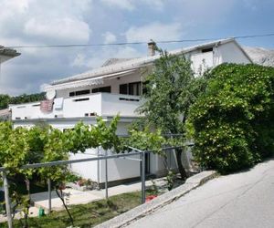 Apartments with a parking space Baska (Krk) - 5412 Baska Croatia