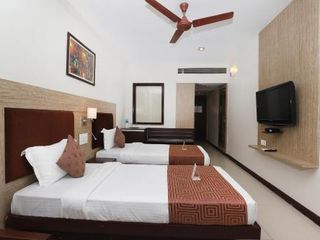 Hotel pic Hotel Surya