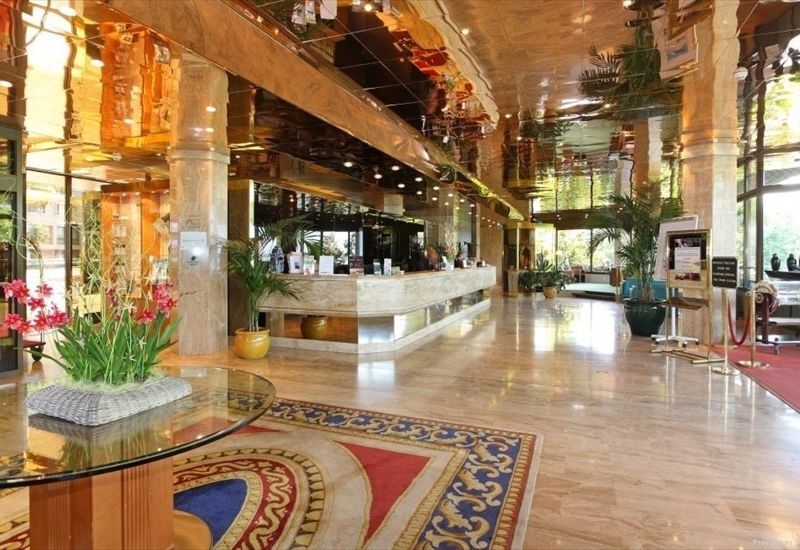 Hotel Photo 8