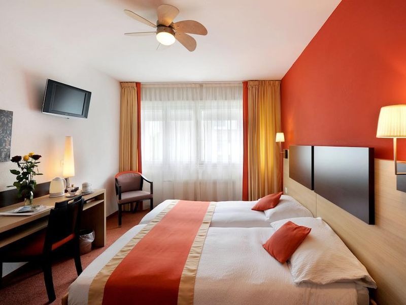 Hotel Photo 2