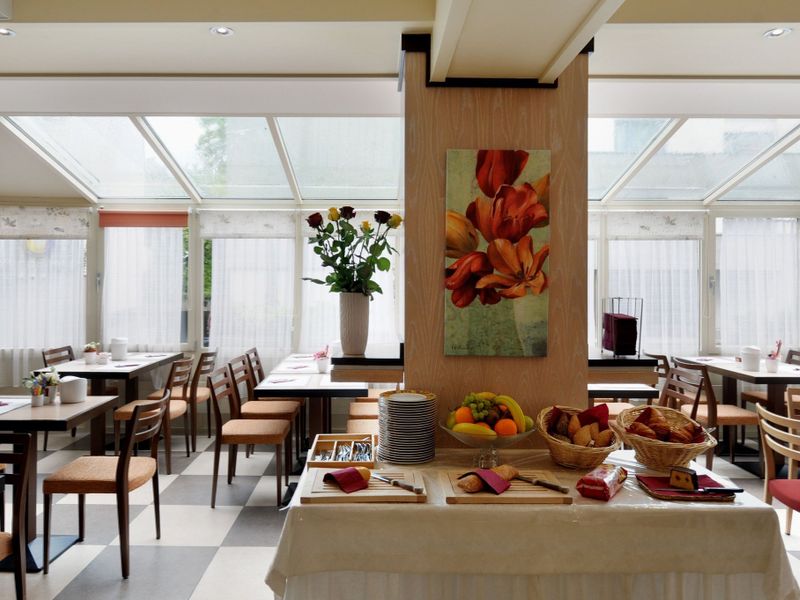 Hotel Photo 11