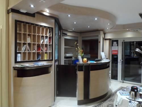 Hotel Photo 12