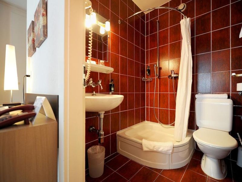 Hotel Photo 7