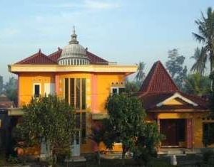 The Joglo Family Hotel & Homestay Magelang Indonesia