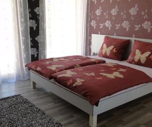 Juno Apartman Sarvar Hungary