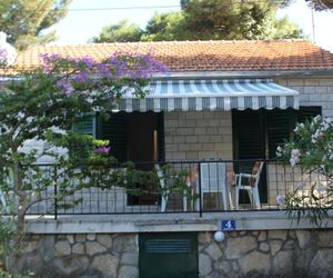 Holiday Home Dragan Splitska Croatia