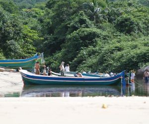 Sambaqui Hostel Ilhabela Brazil