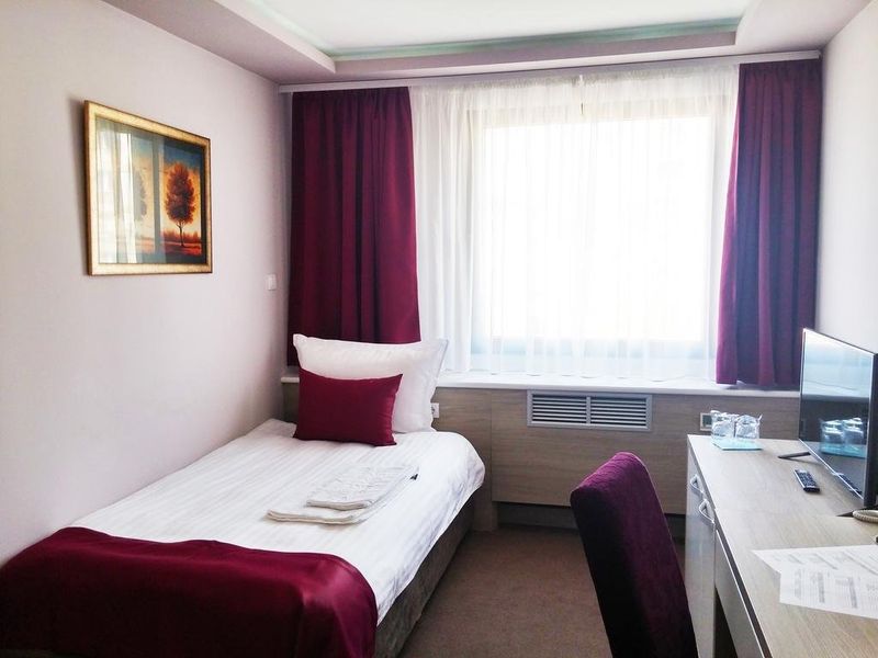 Hotel Photo 6