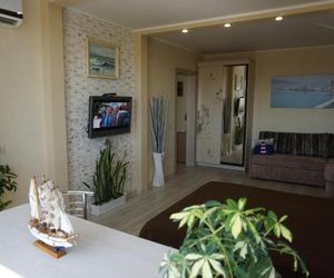 Apartment Naberezhnaya Aleksino Russia