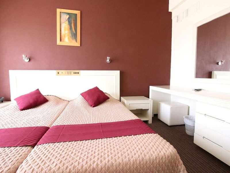Hotel Photo 5