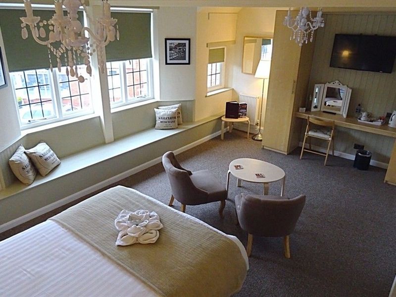 Hotel Photo 8